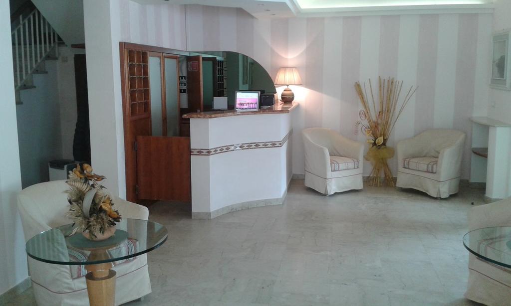 Hotel Ristorante La Terrazza Лидо Ди Камайоре Екстериор снимка