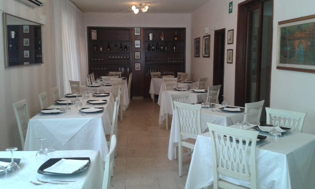 Hotel Ristorante La Terrazza Лидо Ди Камайоре Екстериор снимка